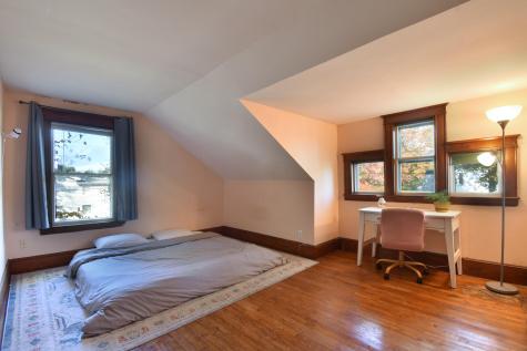 22 Rose Terrace Auburn ME 04210