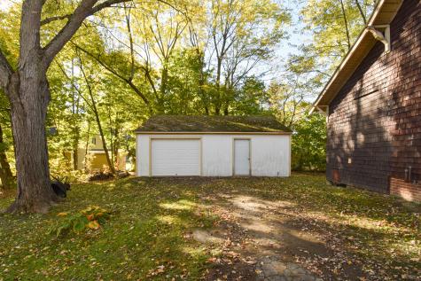 22 Rose Terrace Auburn ME 04210