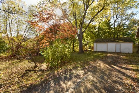 22 Rose Terrace Auburn ME 04210
