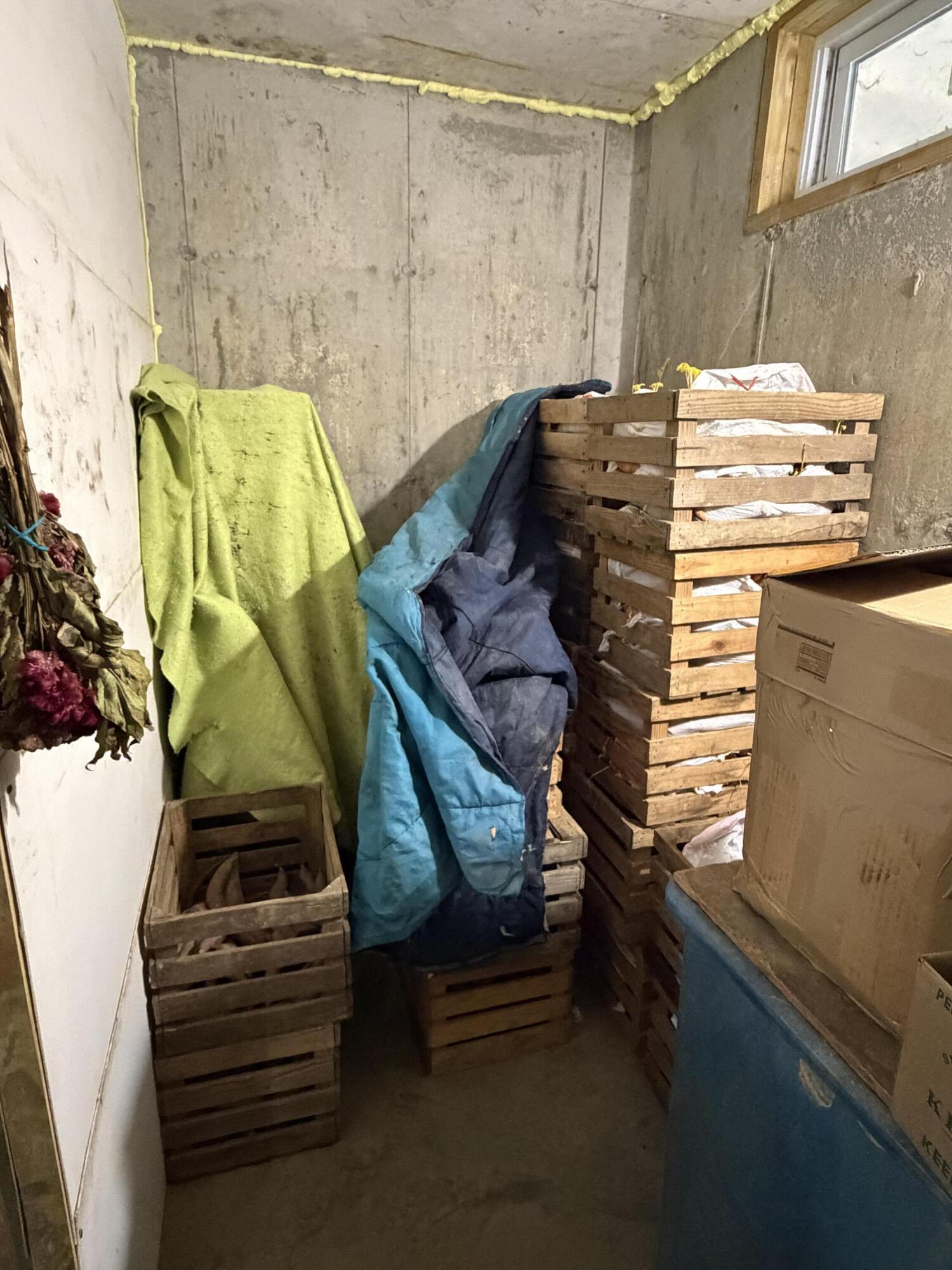 68 Dunn Road Dexter ME 04930