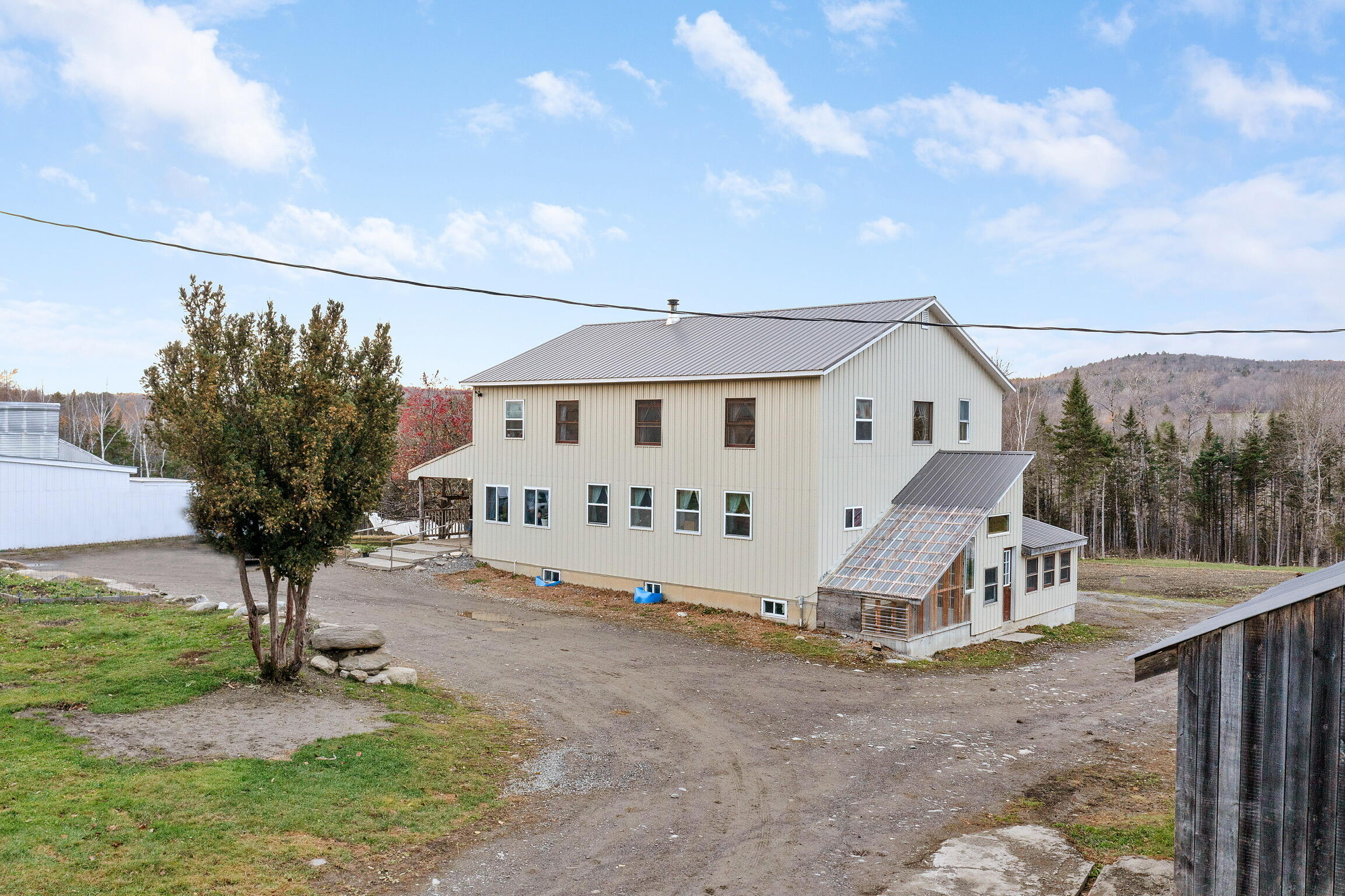 68 Dunn Road Dexter ME 04930