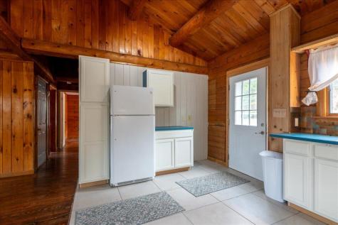 11 Warren Lane Boothbay Harbor ME 04538