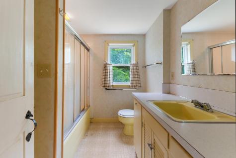 342 York Street York ME 03909