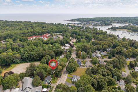 342 York Street York ME 03909