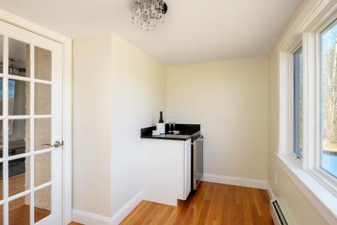 987 Alewive Road Kennebunk ME 04043