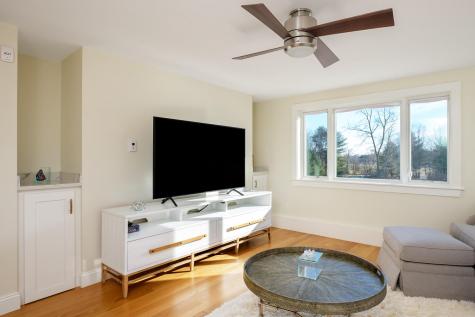 987 Alewive Road Kennebunk ME 04043
