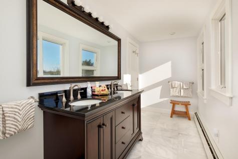 987 Alewive Road Kennebunk ME 04043