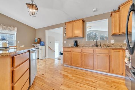 22 Mcgill Fern Road Standish ME 04084