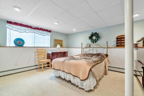 22 Mcgill Fern Road Standish ME 04084