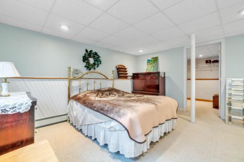 22 Mcgill Fern Road Standish ME 04084