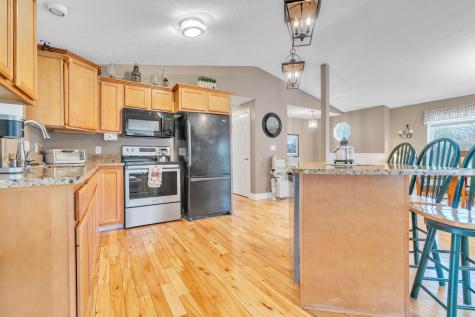 22 Mcgill Fern Road Standish ME 04084