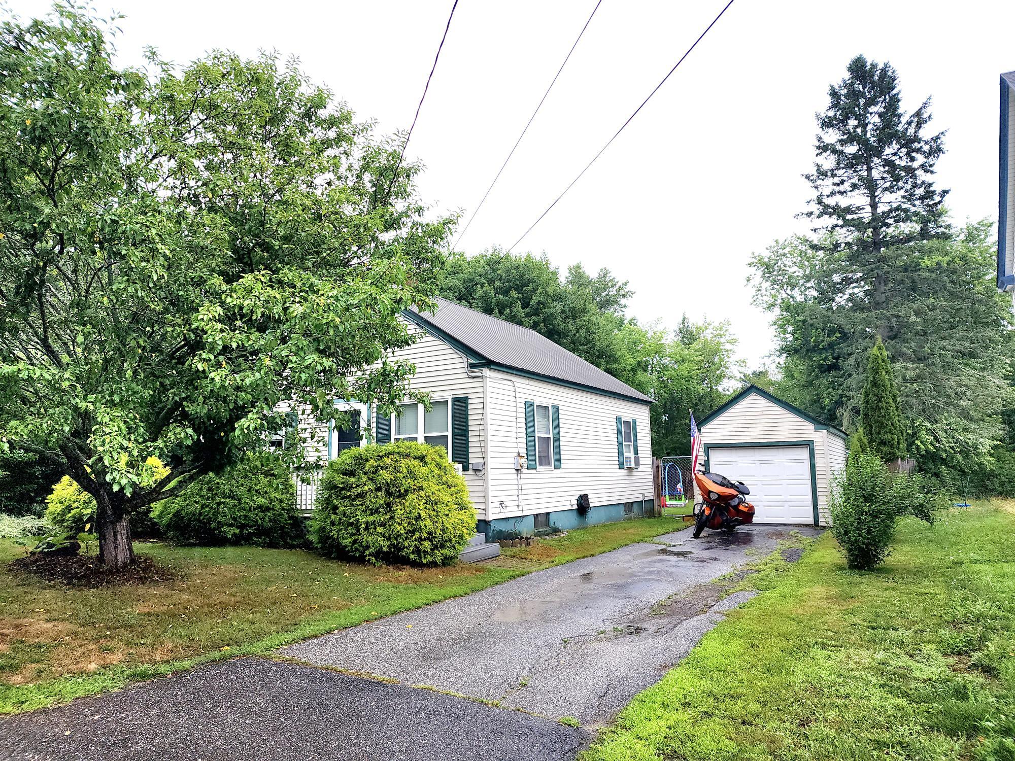 33 W Bates Street Auburn ME 04210