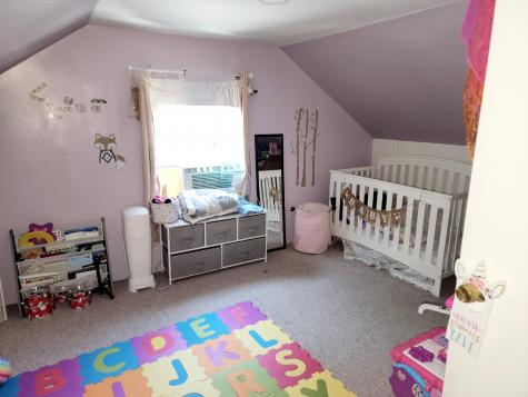 33 W Bates Street Auburn ME 04210