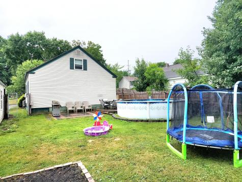 33 W Bates Street Auburn ME 04210