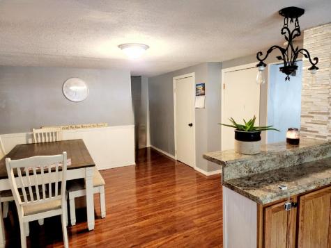 33 W Bates Street Auburn ME 04210
