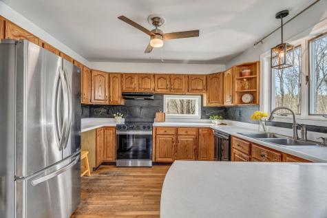 5 Hideaway Lane Richmond ME 04357