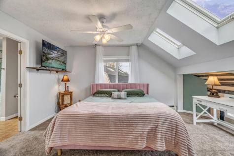 5 Hideaway Lane Richmond ME 04357