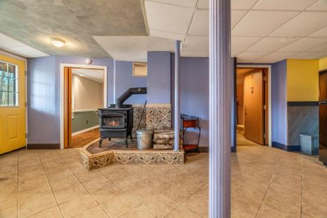 5 Hideaway Lane Richmond ME 04357