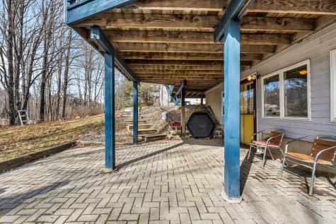 5 Hideaway Lane Richmond ME 04357