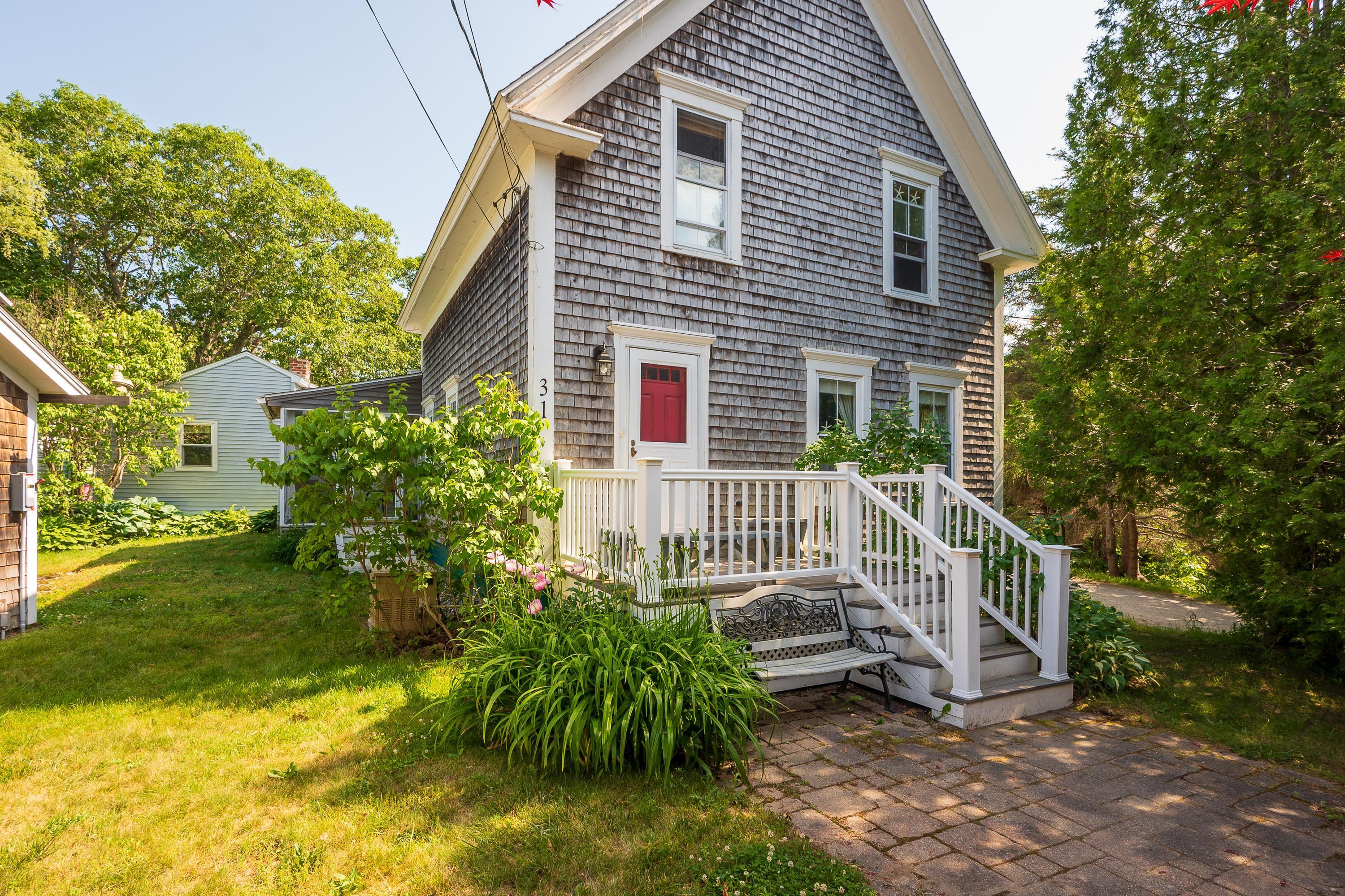 31 Bay Street Boothbay Harbor ME 04538