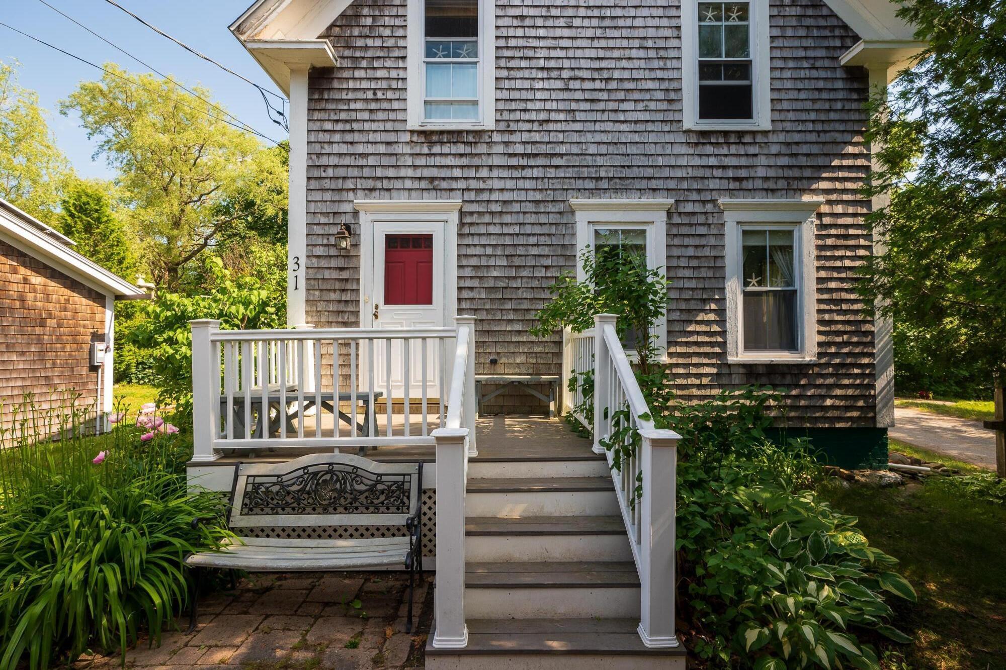 31 Bay Street Boothbay Harbor ME 04538