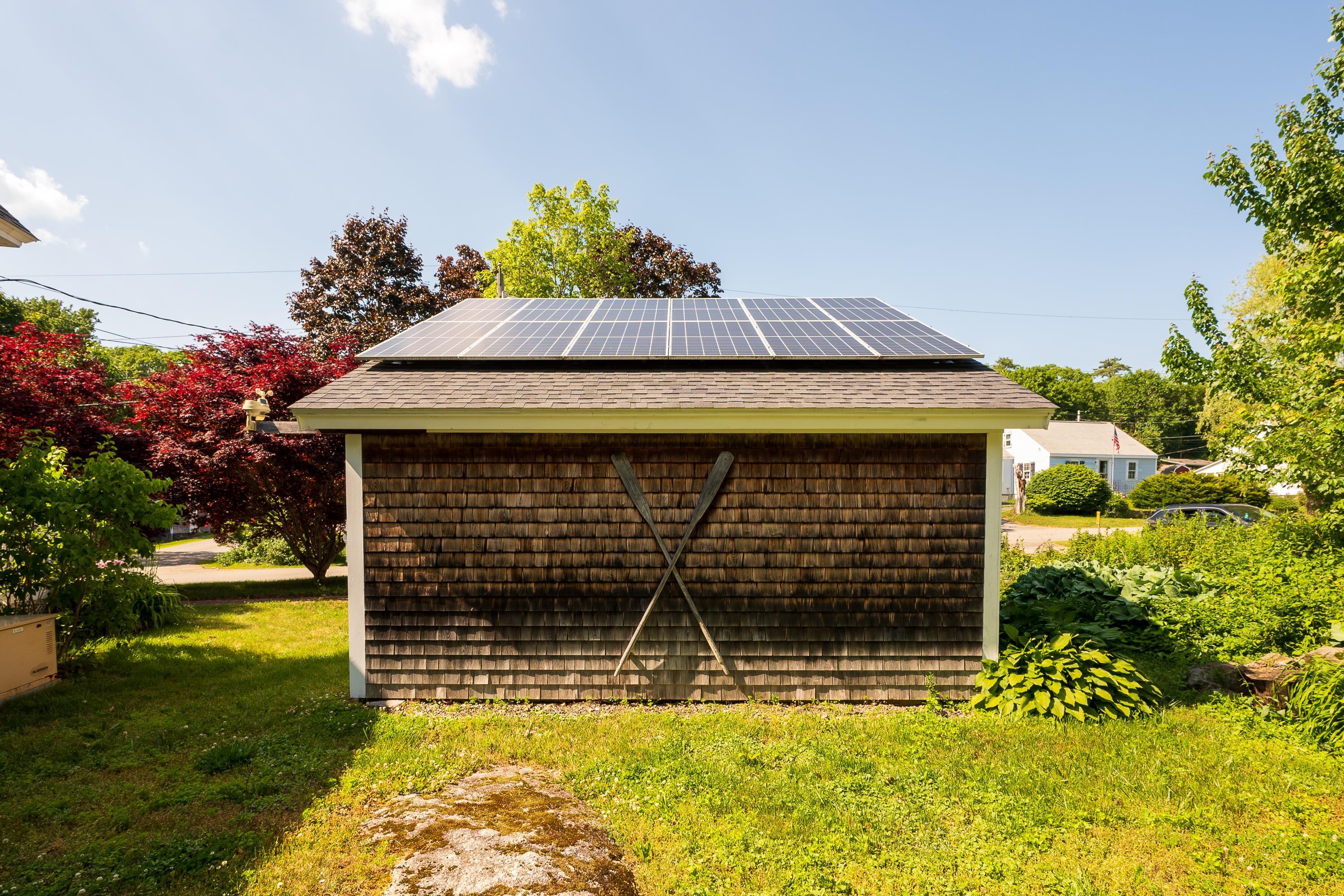 31 Bay Street Boothbay Harbor ME 04538