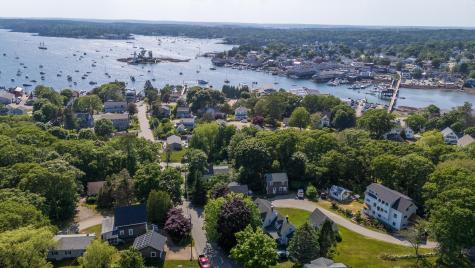 31 Bay Street Boothbay Harbor ME 04538