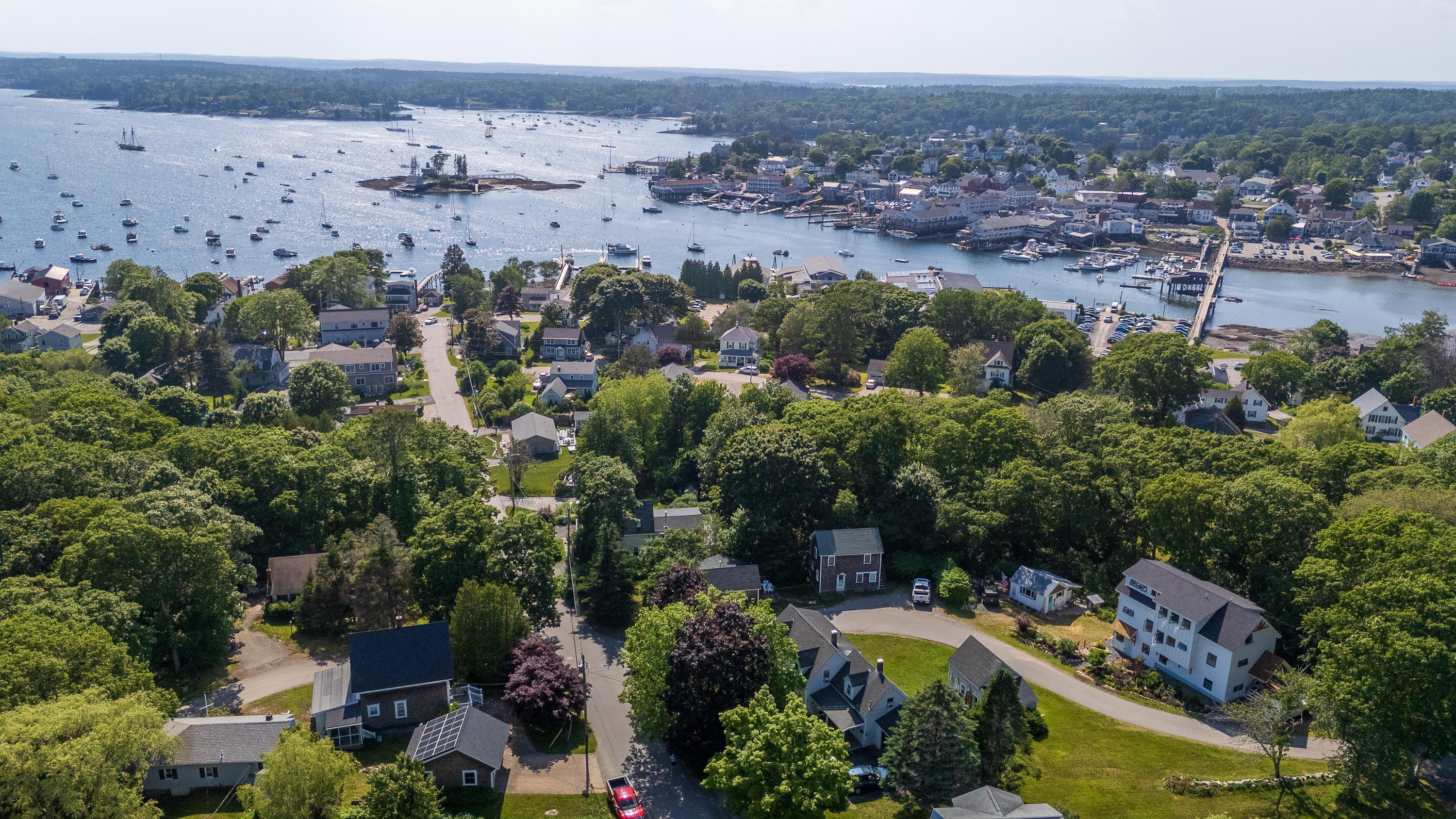 31 Bay Street Boothbay Harbor ME 04538