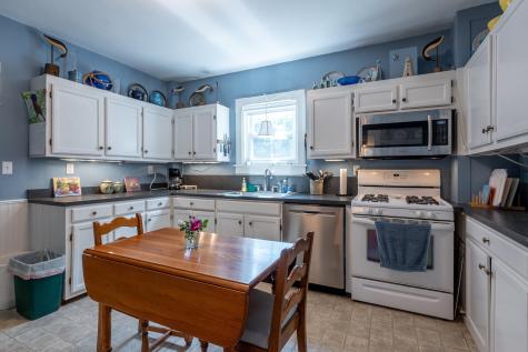 31 Bay Street Boothbay Harbor ME 04538