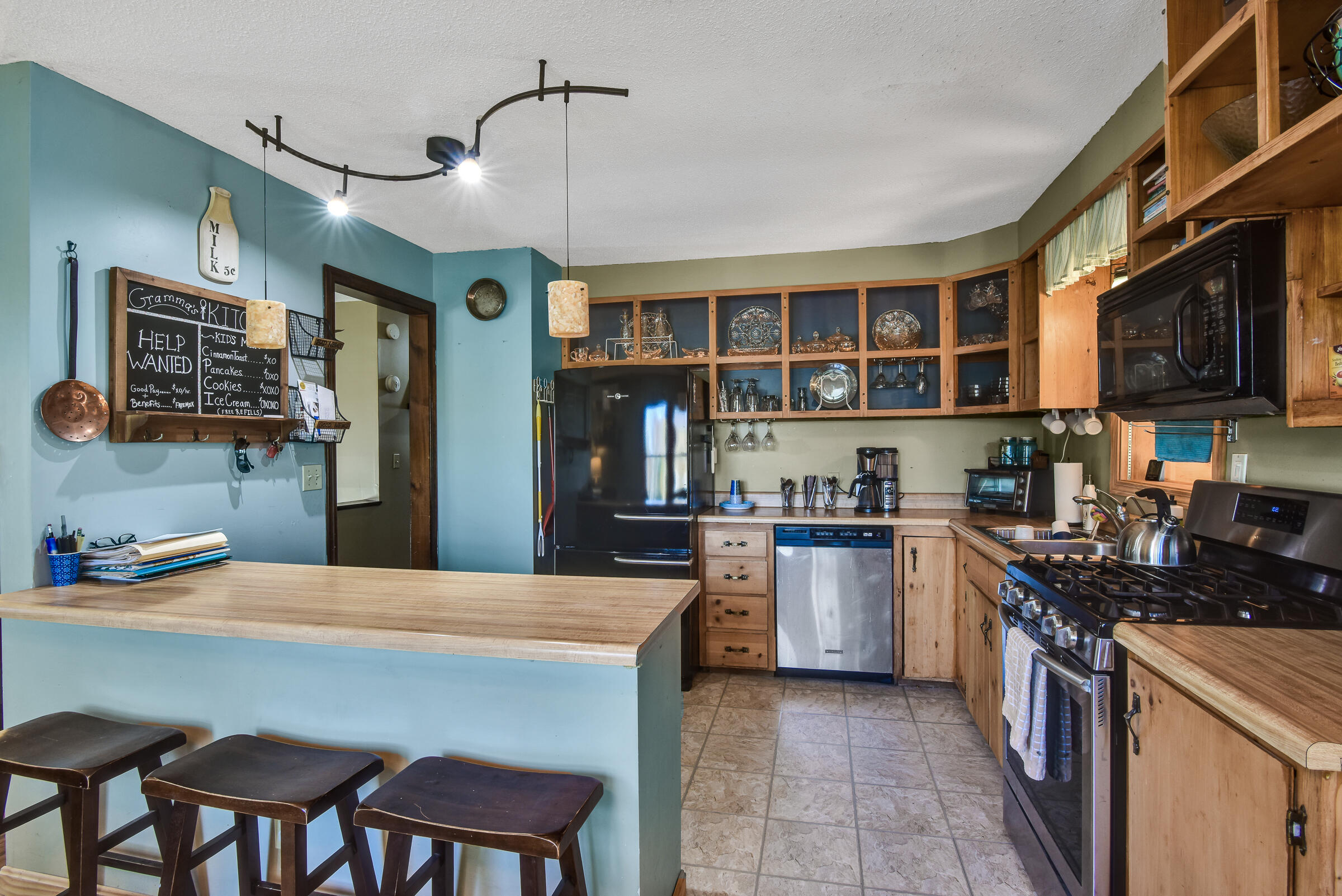 122 Benson Road West Gardiner ME 04345