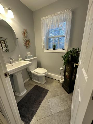 296 North Berwick Road Wells ME 04090