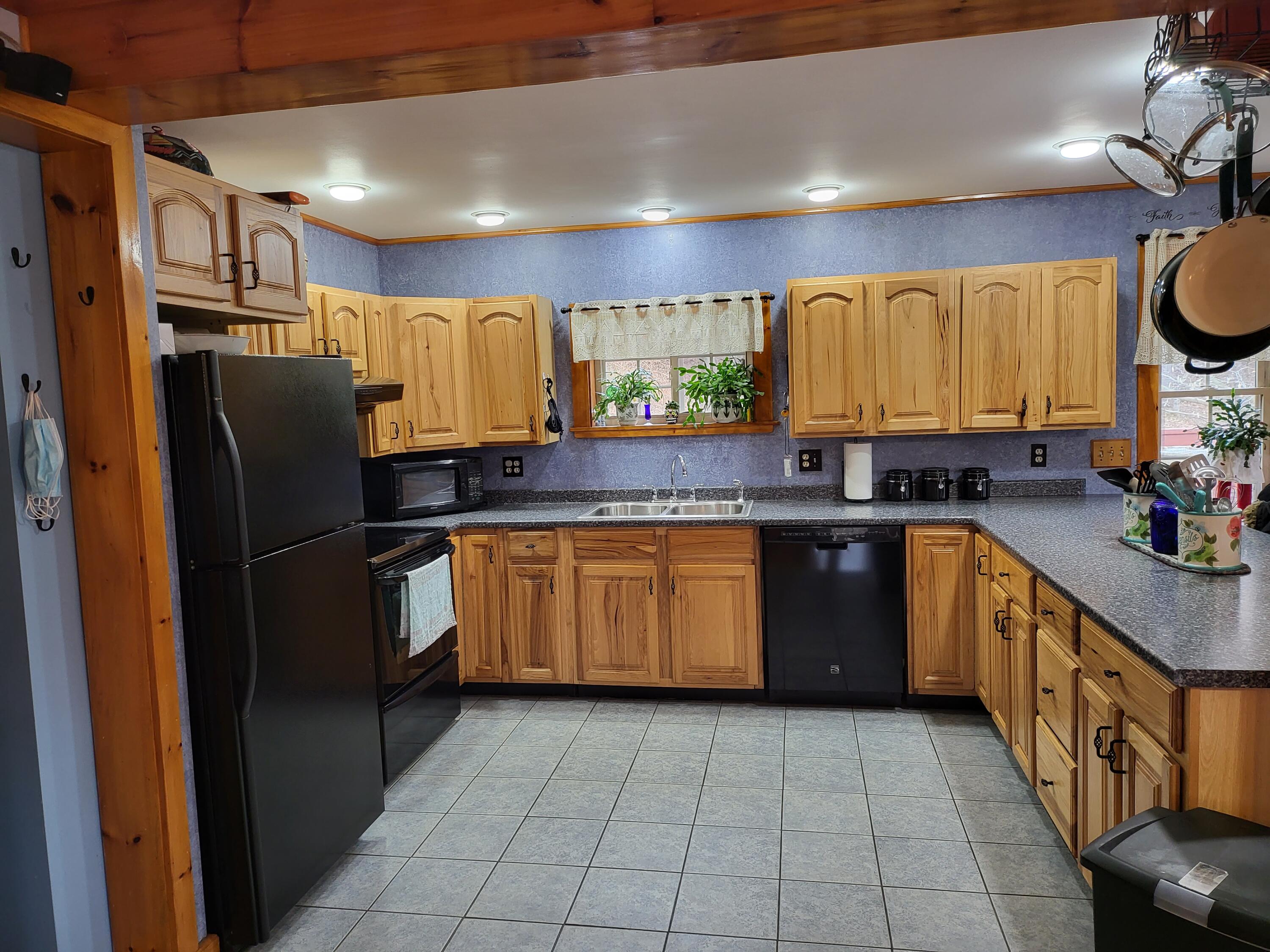 33 Chapman Ridge Road Cornville ME 04976