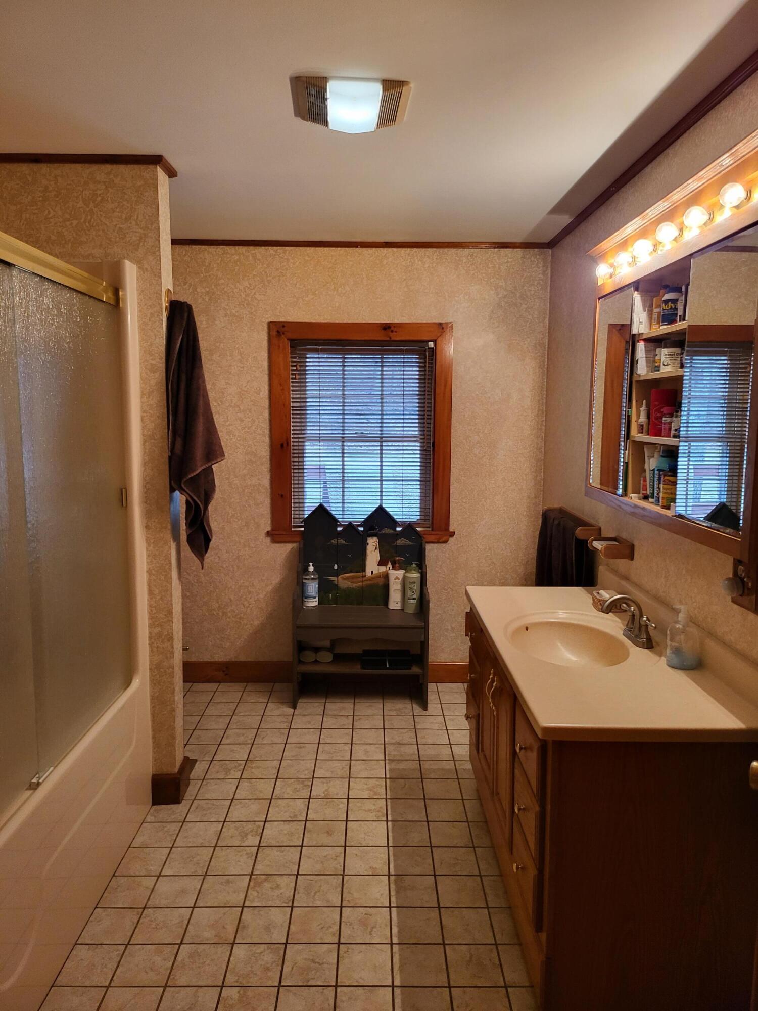33 Chapman Ridge Road Cornville ME 04976