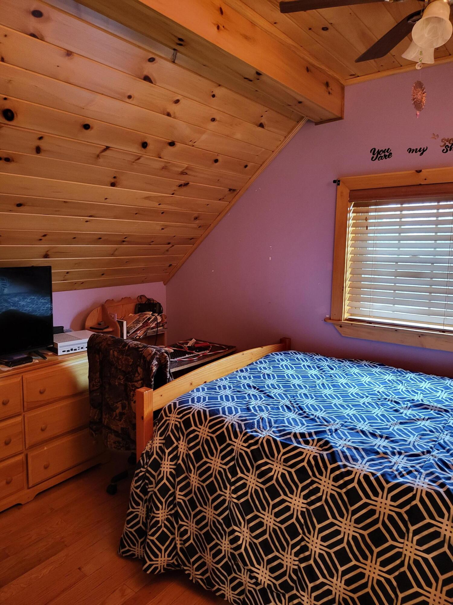 33 Chapman Ridge Road Cornville ME 04976