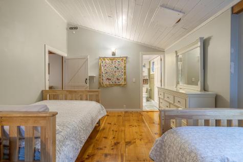 34 Frenchmans Hill E Bar Harbor ME 04609