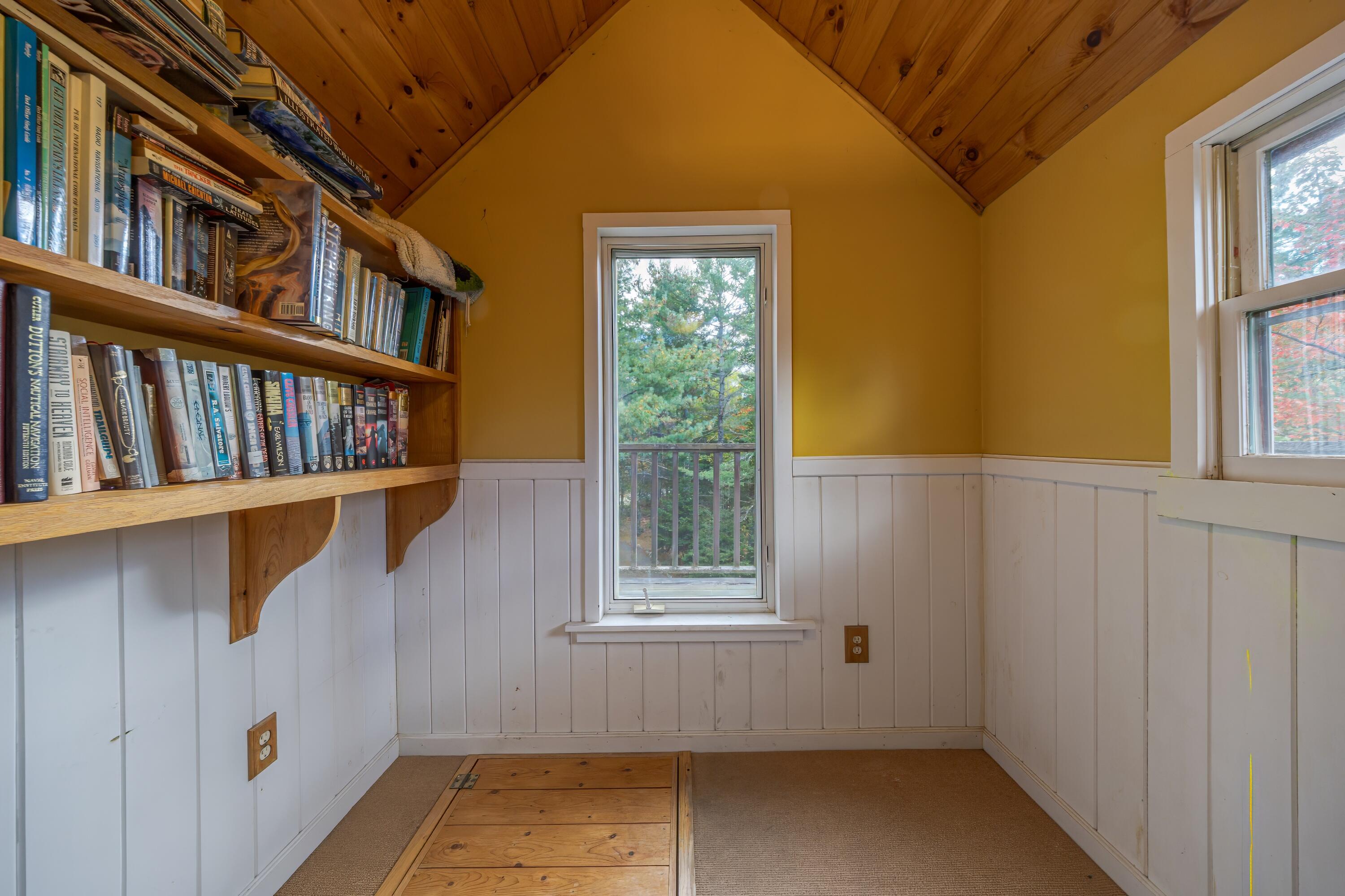 34 Frenchmans Hill E Bar Harbor ME 04609