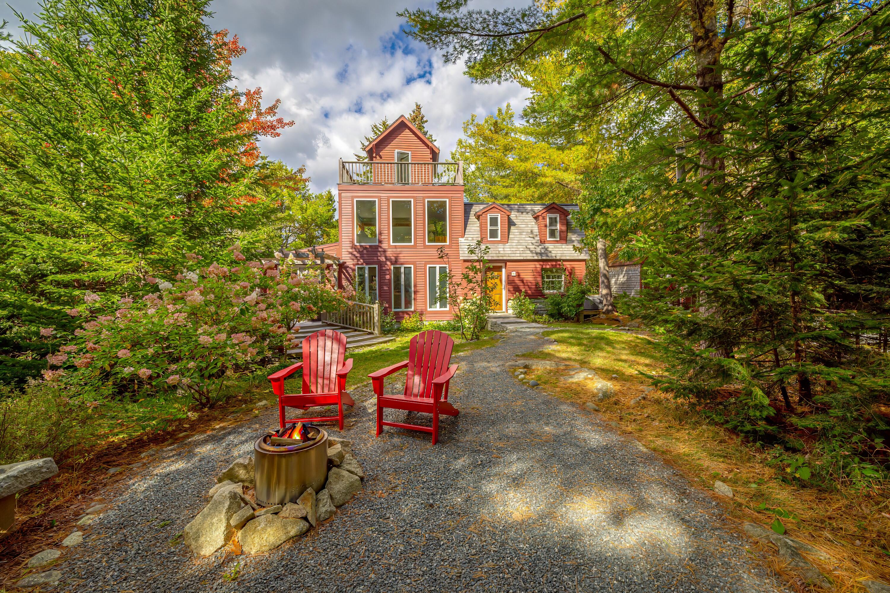 34 Frenchmans Hill E Bar Harbor ME 04609