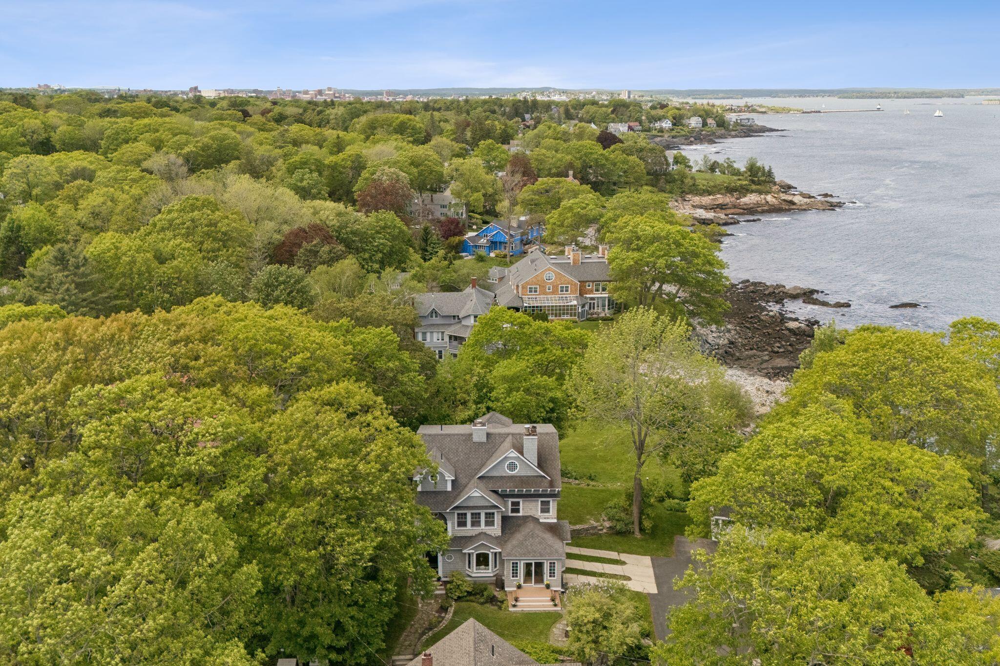 17 Birch Knolls Cape Elizabeth ME 04107