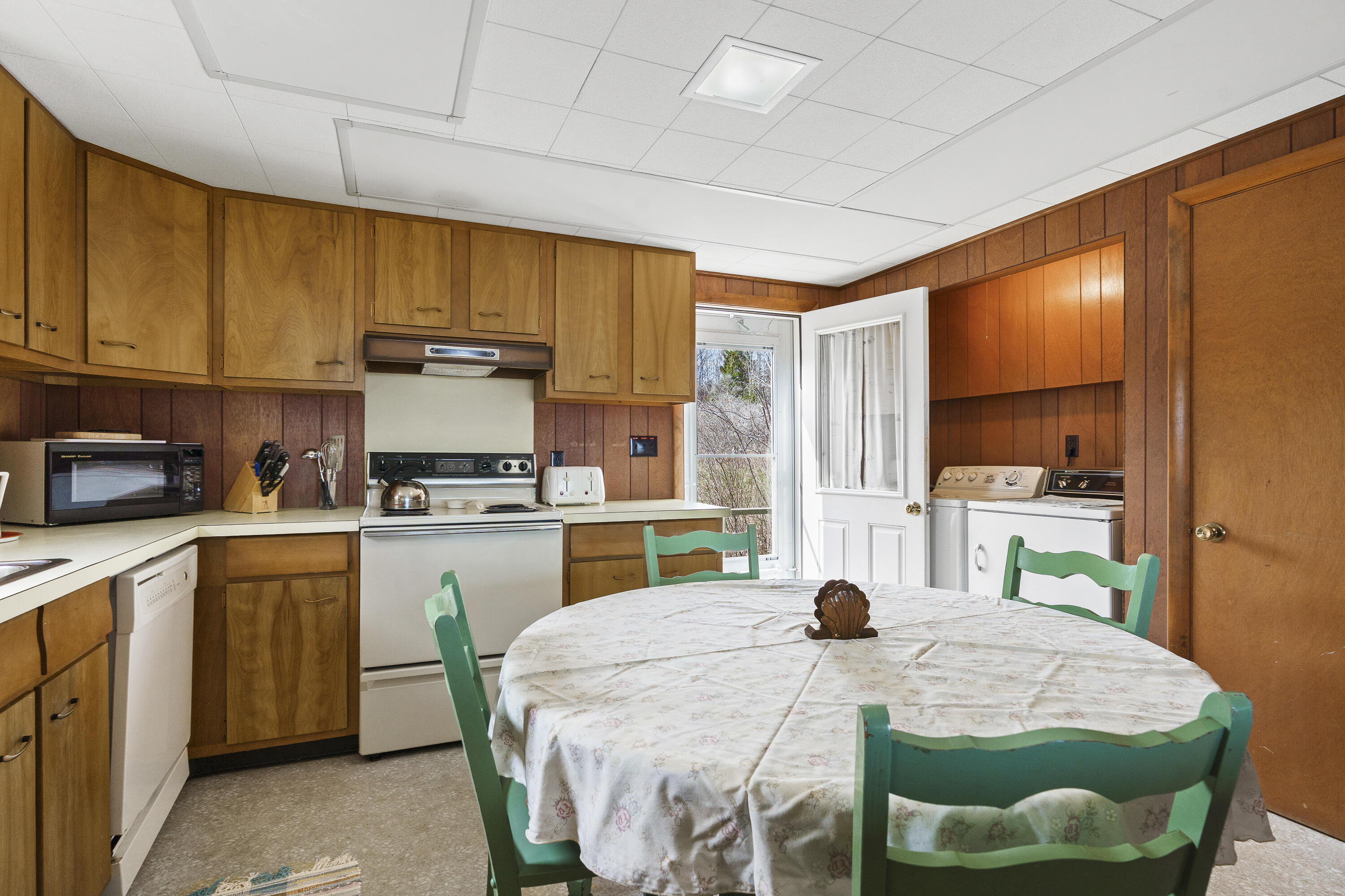 16 Monhegan View Terrace Bristol ME 04554