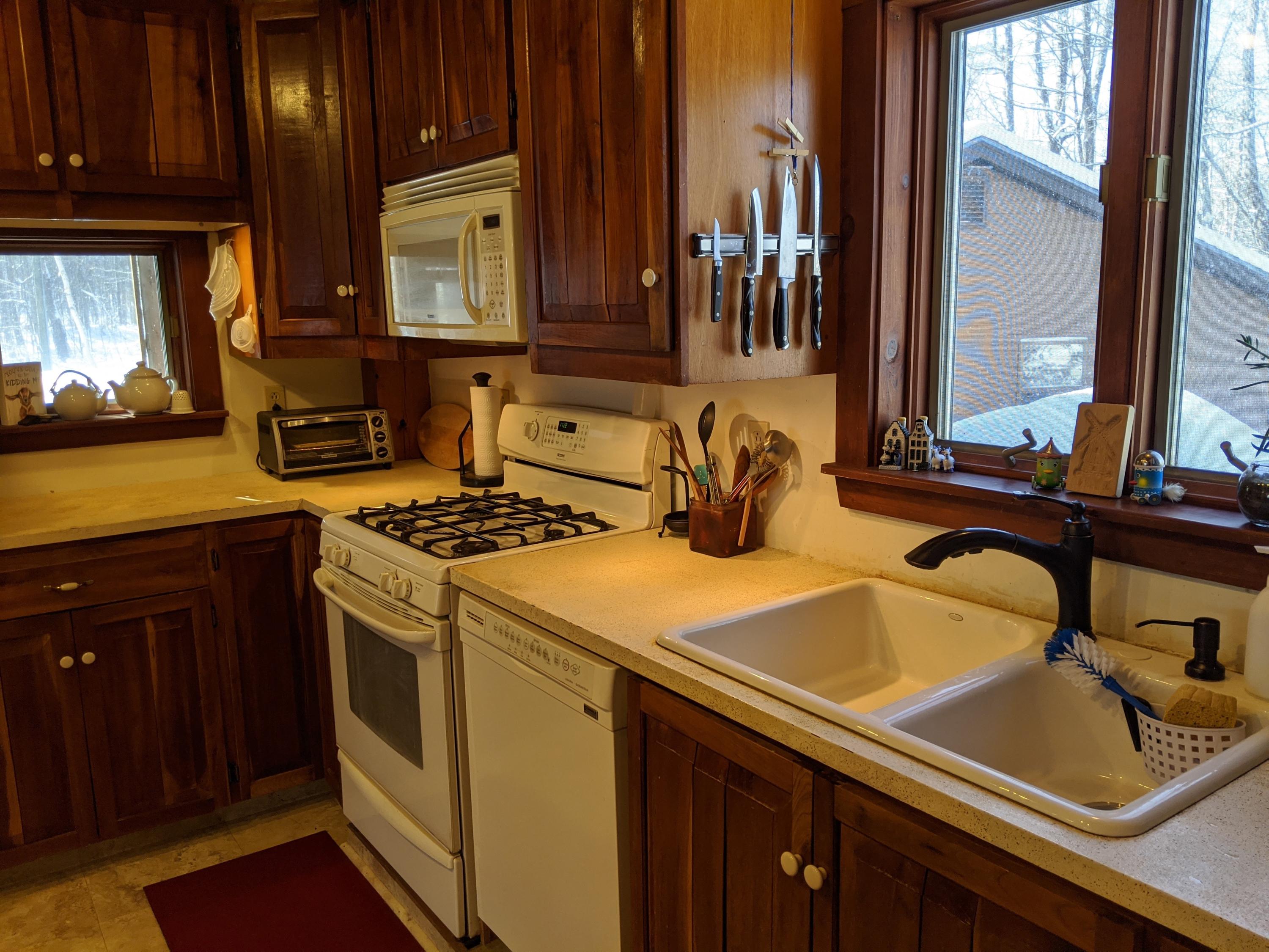35 Cates Road Jackson ME 04921