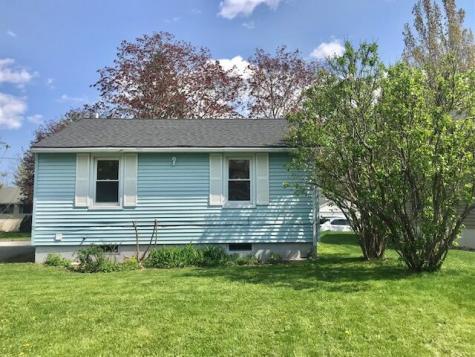 21 Lowell Street Westbrook ME 04092