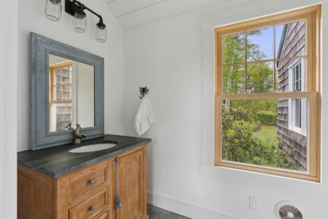 463 Back Meadow Road Damariscotta ME 04543