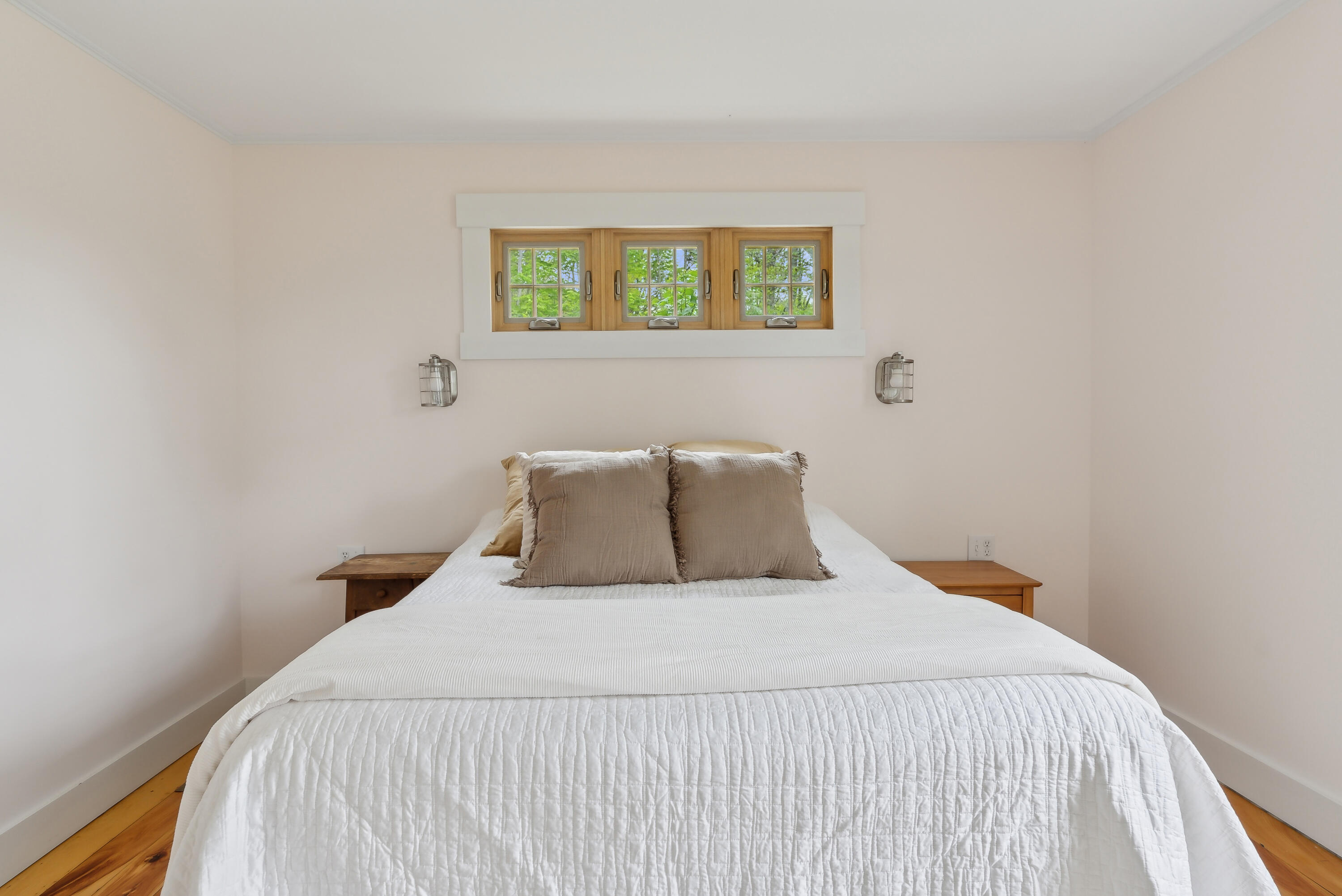 463 Back Meadow Road Damariscotta ME 04543