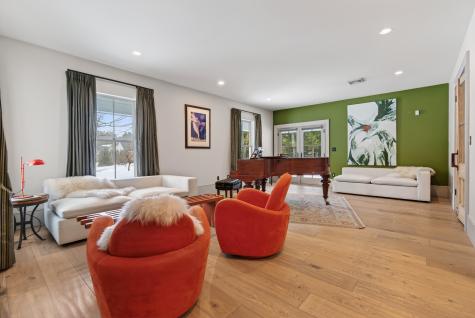 52 Maeves Way Cumberland ME 04110