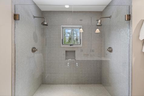 52 Maeves Way Cumberland ME 04110