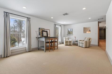 52 Maeves Way Cumberland ME 04110