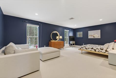 52 Maeves Way Cumberland ME 04110