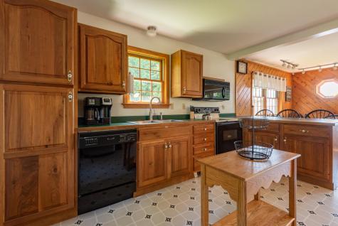 25 Speckle Drive Belgrade ME 04917