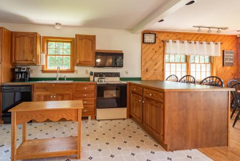 25 Speckle Drive Belgrade ME 04917