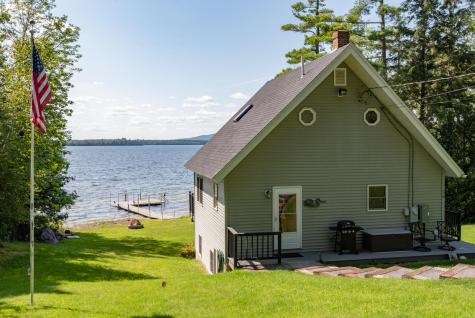 25 Speckle Drive Belgrade ME 04917